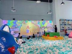 -蒙特利亲子乐园