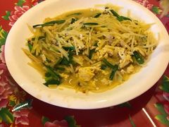 -闯关东东北农家菜(崂山石老人店)