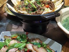 -郑件洋芋饭庄