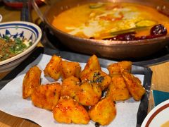 -洱火云南酸菜牛肉火锅(石景山当代商城店)