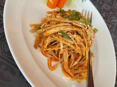 -粤尚腾香居中餐厅(首都机场希尔顿店)