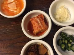 -萨拉伯尔(燕莎友谊商城店)