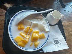 椰汁芒果冻-七七家的糖水店(涠洲岛3号店)