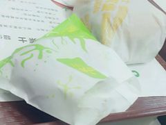 -华莱士·全鸡汉堡(湛江新华店)