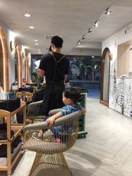 -苏豪路易士·嘉玛发廊