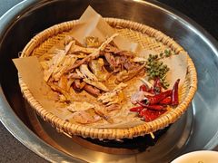 -李子坝梁山鸡(李子坝大鸡哥店)