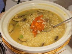 -新大咀港式茶餐厅(宝山万达店)