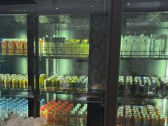 -浅深(世茂滨江精品店)