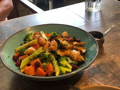 -HIGH FIVE哈福手工汉堡(桂林路店)