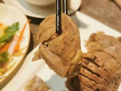 -贯贯吉·清真餐厅(浙江中路店)