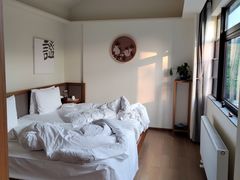 -成都院坝精品私汤民宿酒店