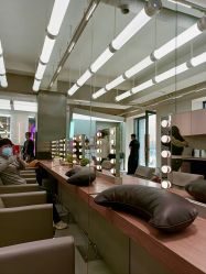 -Z.X HAIR SALON张新美业