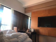 -珠海拱北口岸希尔顿欢朋酒店