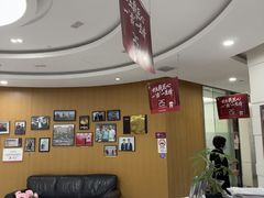 -雅悦齿科(顾村公园店)
