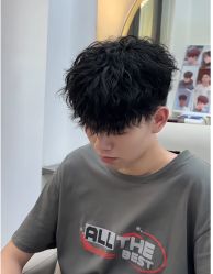 -尤司男士国潮理发馆
