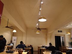 大堂-霄汉牛三鲜湖北砂锅菜(万松园2店)