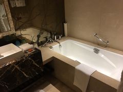 -北京朝阳悠唐皇冠假日酒店