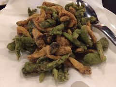 双色炸蘑菇-华豫川酒家(大卫城店)