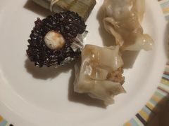 -吉布鲁牛排海鲜自助(假日国际店)