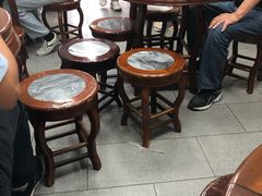 大堂-八珍·广式煎饺·广州老字号(北京路总店)