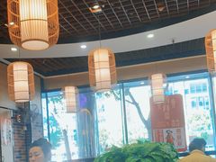 -裕记烧腊连锁餐饮(国商分店)