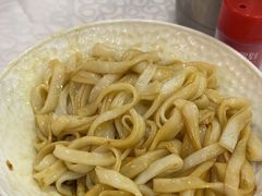-粤盛海鲜平价店(洛溪食街店)