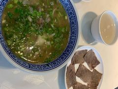 宽拉面-尹兰楼西北风情餐厅(嘉定店)