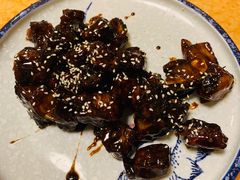 黑蒜小排-小郭私房菜·海肠捞饭店(学士街店)