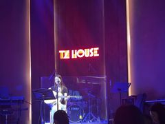 -TZ House音乐现场(来福士中心店)