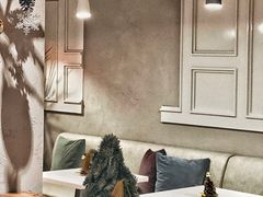 -潮一不贰·法式甜品·生日蛋糕·西式简餐(外滩店)