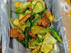 -二钢串叔麻辣烫(华龙大厦店)
