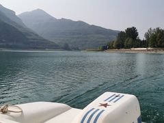 -天鹅湖生态旅游风景区
