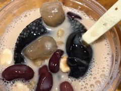 -八婆婆烧仙草(曾厝垵店)