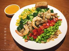 彩虹沙拉-JINNS锦时 steak&pizza(浸信会礼拜堂旧址店)