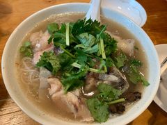 天麻川芎鱼头米粉-荣晖咖啡美食(司打口店)