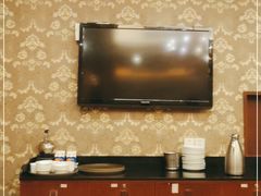 -黄埔华苑酒家(黄埔店)