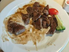 -吉布鲁牛排海鲜自助(假日国际店)