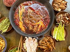 -黄潇洒老火锅(九眼桥宏济巷店)