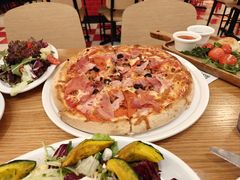 -城市大道红炉披萨烘焙坊