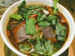 -洪河半边街夜市