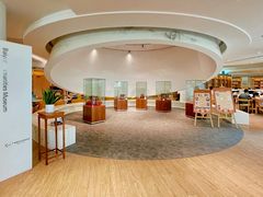 -广州市白云区图书馆