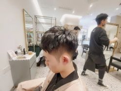 -Kraemer paris·苏豪路易士·嘉玛发廊