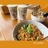 这应该算宜春很特色的饮品店