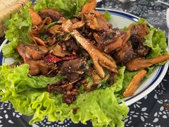 -八两八金·莱芜特色炒鸡(市南漳浦路店)