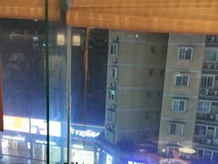 -城墙拐拐火锅(三峡广场黑金冠店)