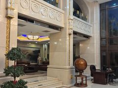 -碧中海汤泉汗蒸酒店