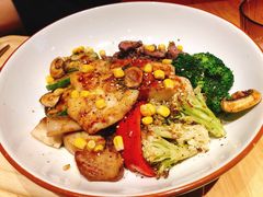 -POKEE VIA&Brunch·维娅(重庆来福士店)