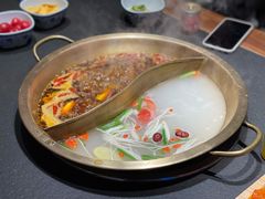 麻辣鸳鸯锅-来涮蜀鲜货火锅串串香(菜市口店)