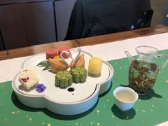 -荷风细雨·中国茶宴(世纪大道店)