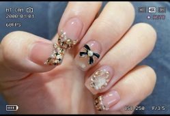 -H12 STAR日式美甲美睫专门店